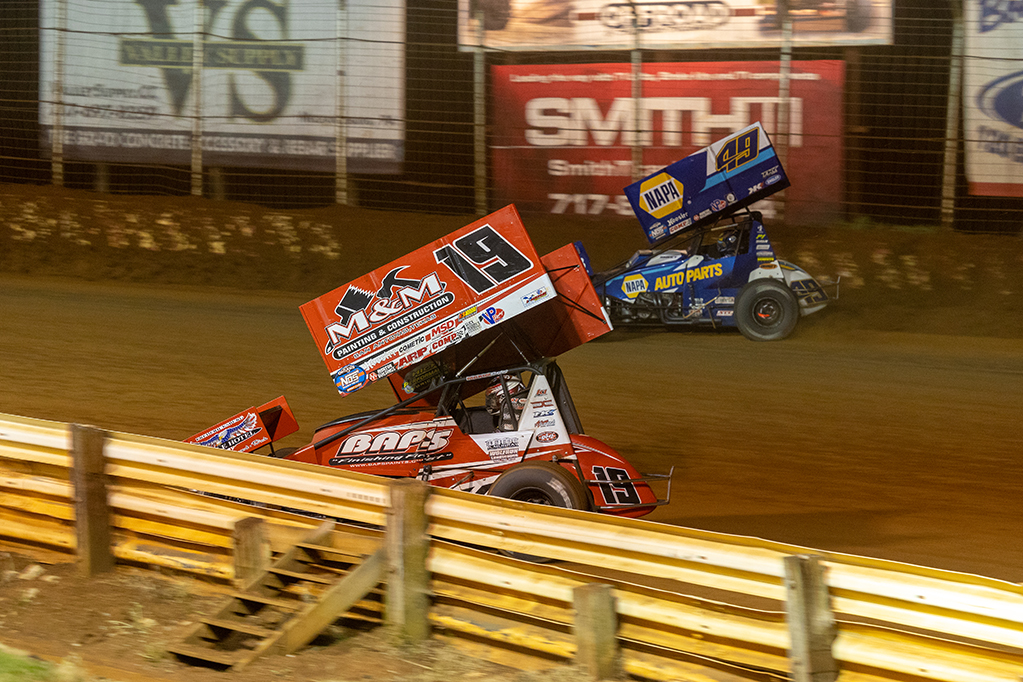Outlaws Top Posse At Lincoln