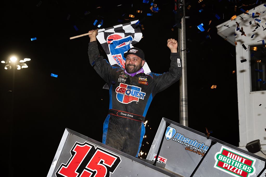 Donny Wins 300th World of Outlaws Sprints